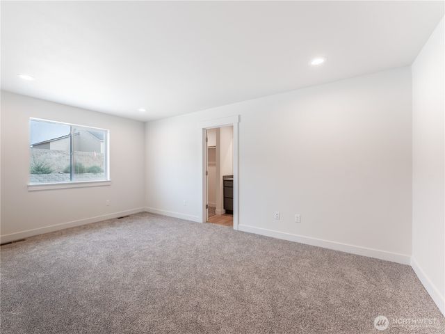 2400 2nd Street SE, East Wenatchee, WA 98802