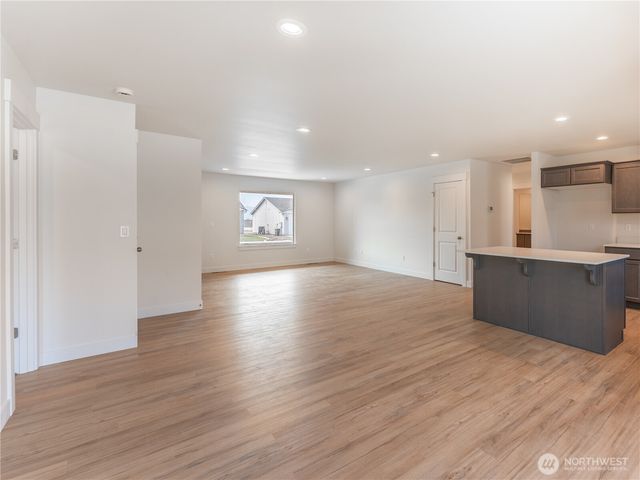 2400 2nd Street SE, East Wenatchee, WA 98802