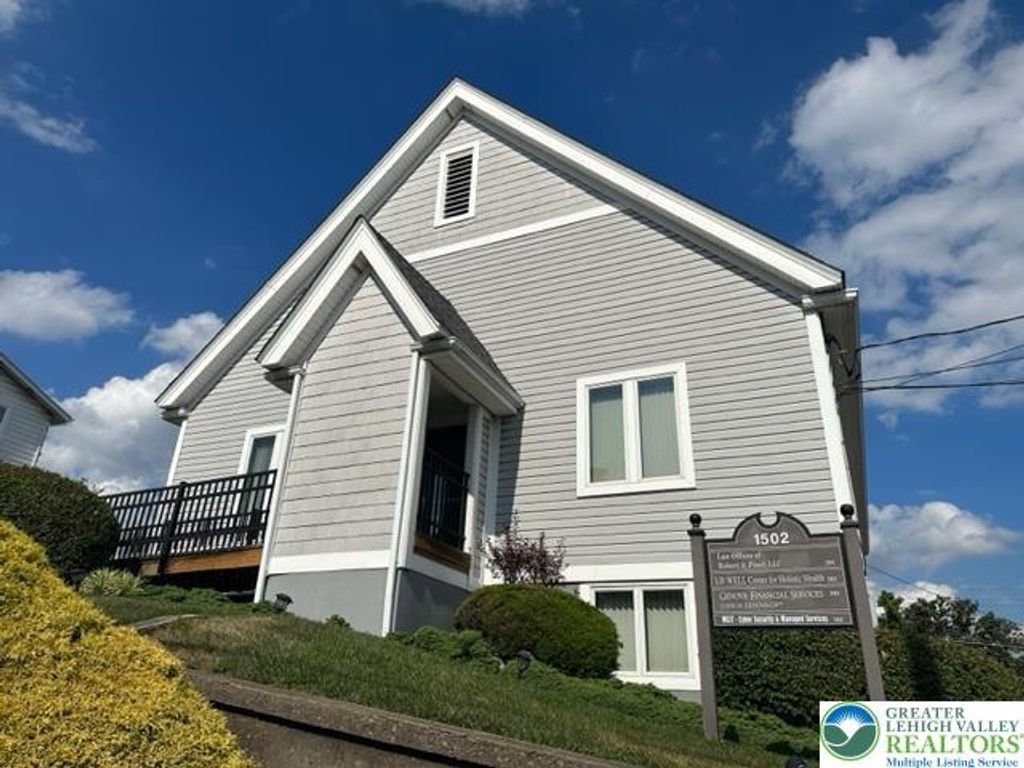 1502 Center Street 102, Bethlehem City, PA 18018