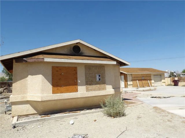 72998 30th Avenue, Thousand Palms, CA 92276