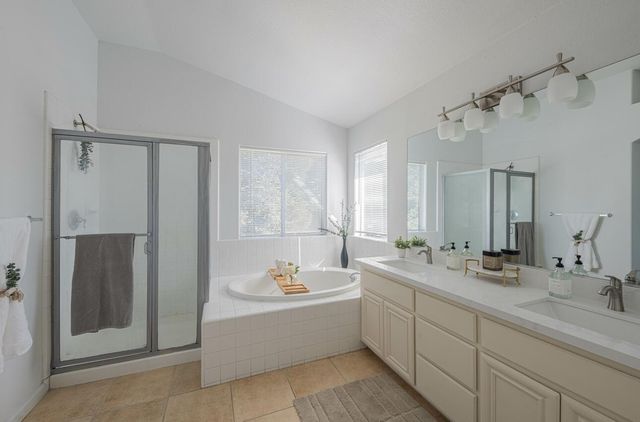 327 Rhine Court, Salinas, CA 93906