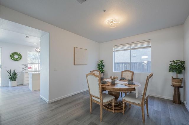 327 Rhine Court, Salinas, CA 93906