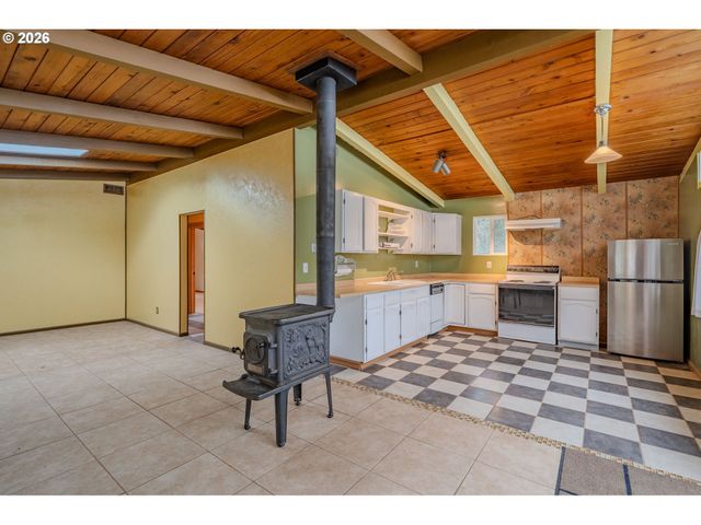 106 Nw 50TH St, Vancouver, WA 98663