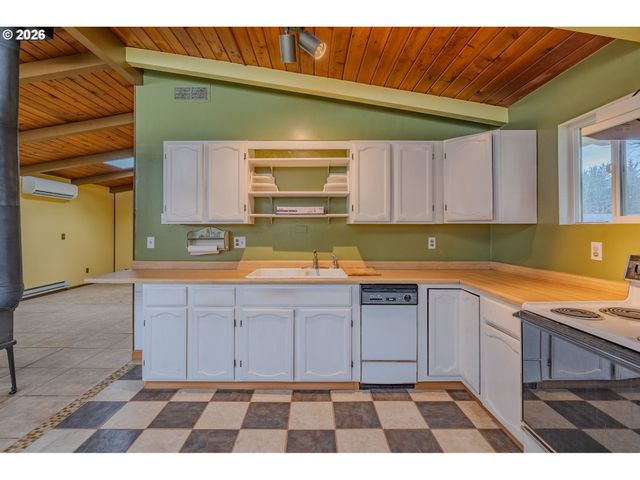 106 Nw 50TH St, Vancouver, WA 98663