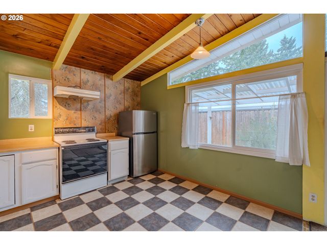 106 Nw 50TH St, Vancouver, WA 98663