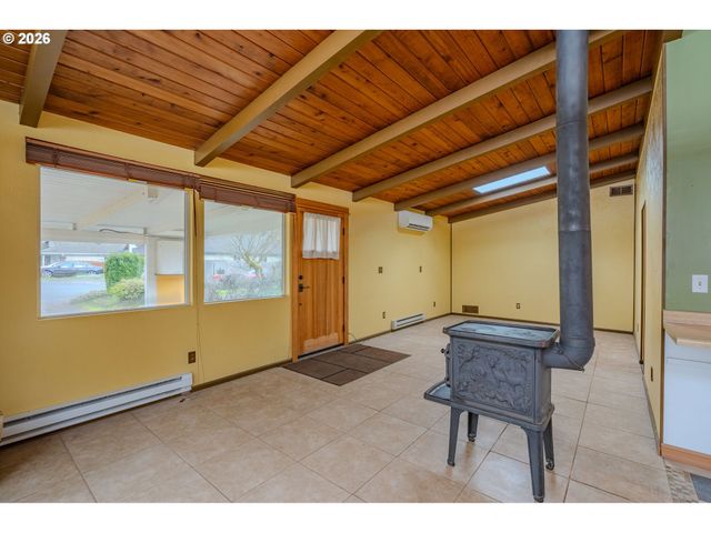 106 Nw 50TH St, Vancouver, WA 98663