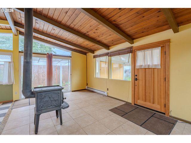 106 Nw 50TH St, Vancouver, WA 98663