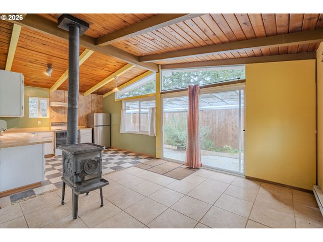 106 Nw 50TH St, Vancouver, WA 98663