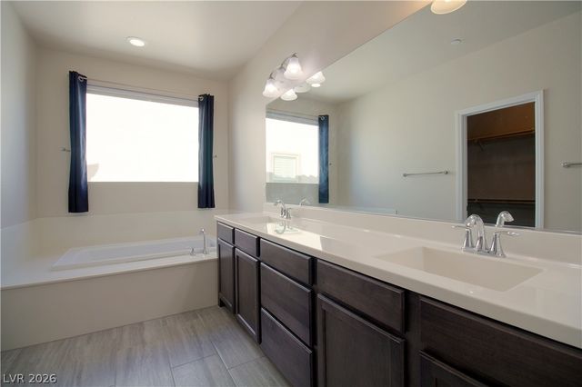 1100 Via San Pietro, Henderson, NV 89011