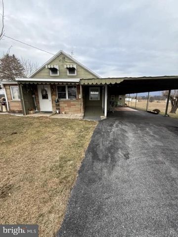 1421 MCCLURES GAP ROAD, Carlisle, PA 17013