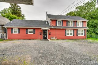 14 Handy Street, New Brunswick, NJ 08901