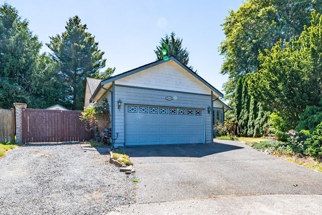 7026 66th Avenue NE, Marysville, WA 98270