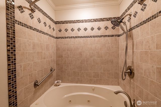 7026 66th Avenue NE, Marysville, WA 98270