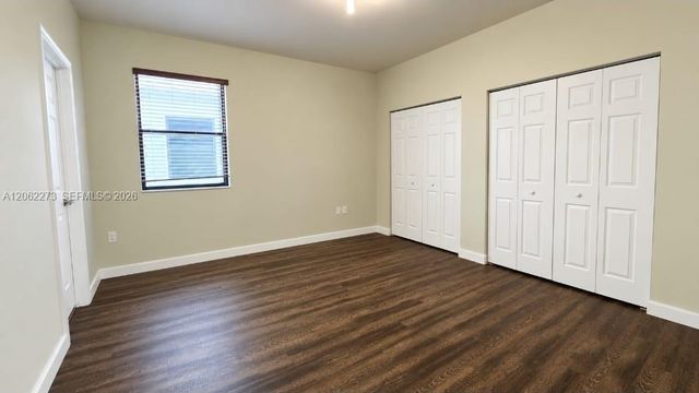 8890 W 33rd Ave, Hialeah, FL 33018