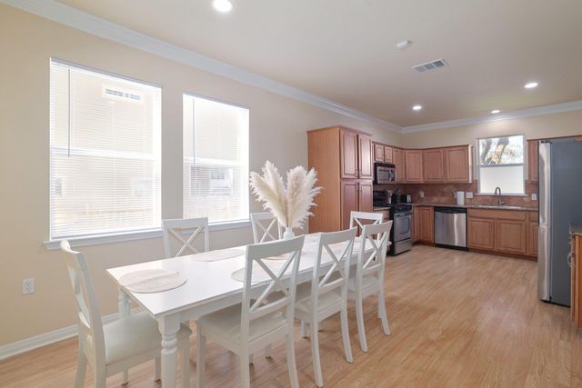 1178 Bedford ST, Austin, TX 78702