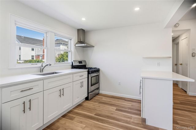 91 1st Avenue, East Rockaway, NY 11518