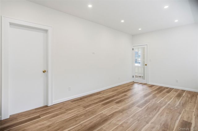 91 1st Avenue, East Rockaway, NY 11518