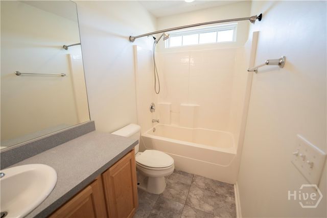 492 Golden Grove Lane, Richmond Hill, GA 31324