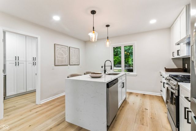 10924 Thunderbird Drive, Carmel, IN 46032