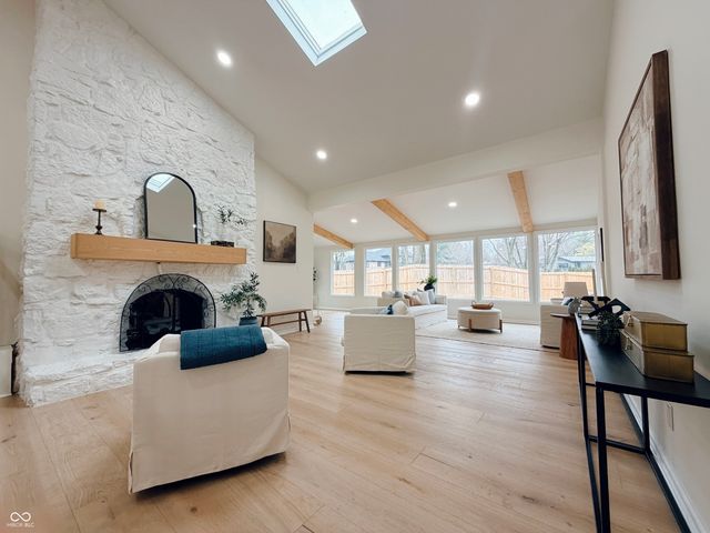 10924 Thunderbird Drive, Carmel, IN 46032