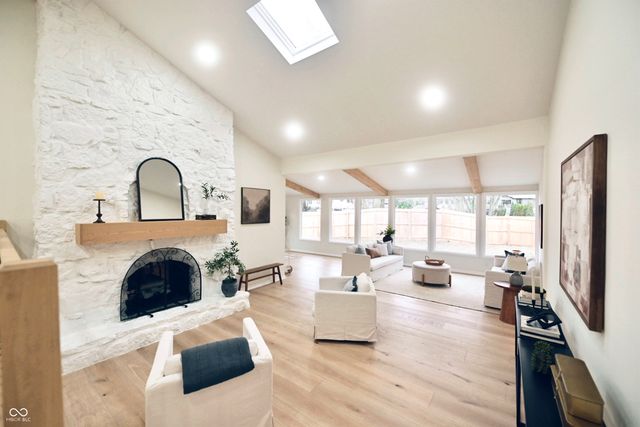 10924 Thunderbird Drive, Carmel, IN 46032