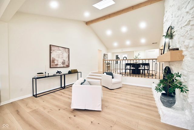 10924 Thunderbird Drive, Carmel, IN 46032