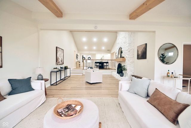 10924 Thunderbird Drive, Carmel, IN 46032