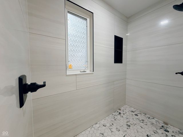 10924 Thunderbird Drive, Carmel, IN 46032