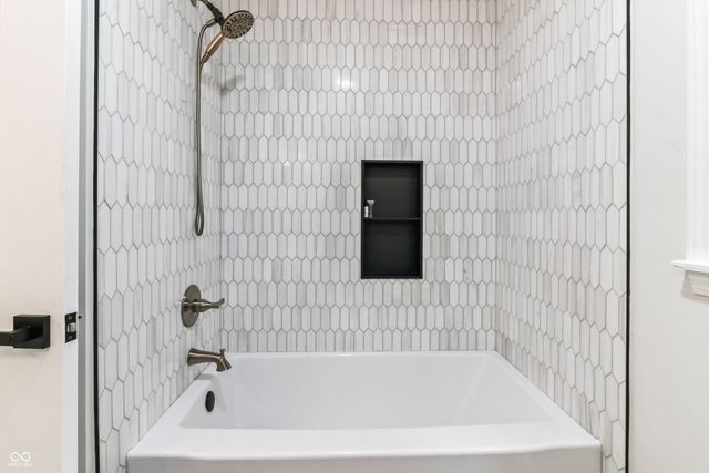 10924 Thunderbird Drive, Carmel, IN 46032