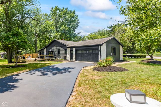 10924 Thunderbird Drive, Carmel, IN 46032