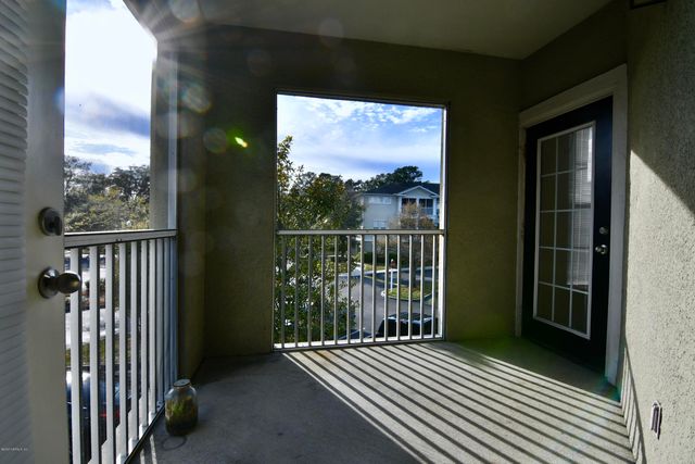 8290 GATE Parkway 137, Jacksonville, FL 32216