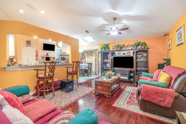 1581 Jenson Terrace SE, Palm Bay, FL 32909