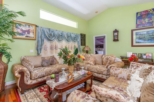 1581 Jenson Terrace SE, Palm Bay, FL 32909