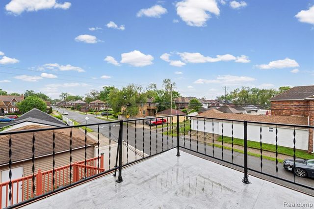 17500 Pennington Drive, Detroit, MI 48221