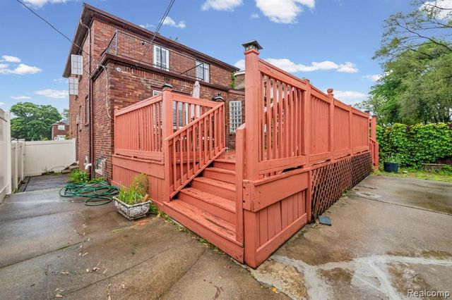 17500 Pennington Drive, Detroit, MI 48221