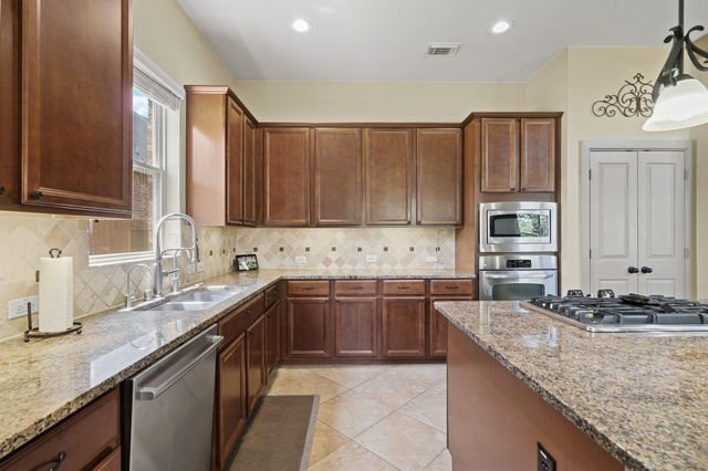 5907 Fulshear Plantation Drive, Fulshear, TX 77441