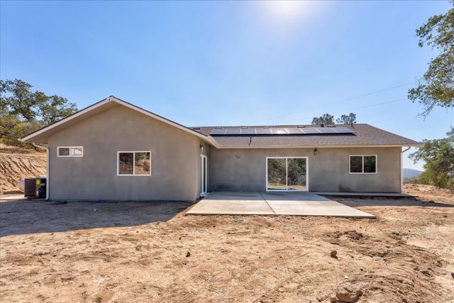 32622 Person Court, Coarsegold, CA 93614