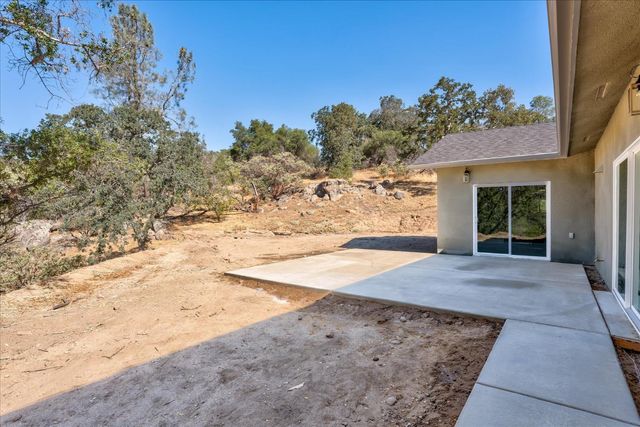 32622 Person Court, Coarsegold, CA 93614