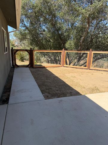 32622 Person Court, Coarsegold, CA 93614