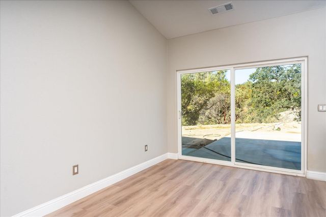 32622 Person Court, Coarsegold, CA 93614
