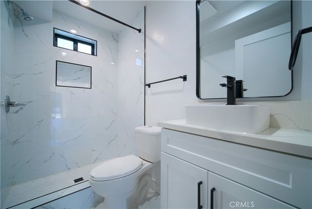 2676 Newell Street, Los Angeles, CA 90039