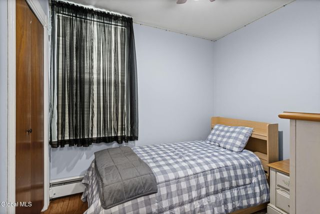 430 8th Avenue, Troy, NY 12182