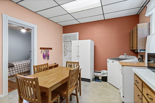 430 8th Avenue, Troy, NY 12182