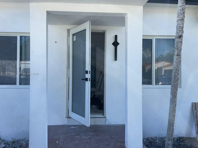 1630 SW 20th St 1, Miami, FL 33145