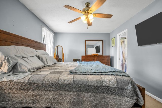830 Hadley Rd, Clarksville, TN 37042