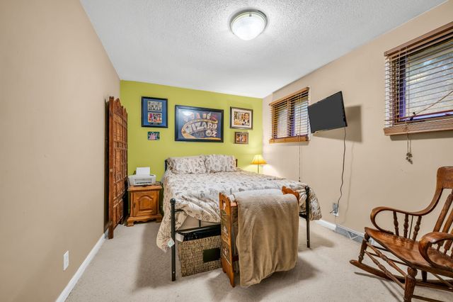 830 Hadley Rd, Clarksville, TN 37042