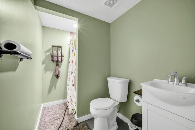 830 Hadley Rd, Clarksville, TN 37042