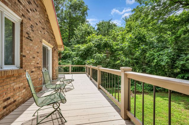 830 Hadley Rd, Clarksville, TN 37042