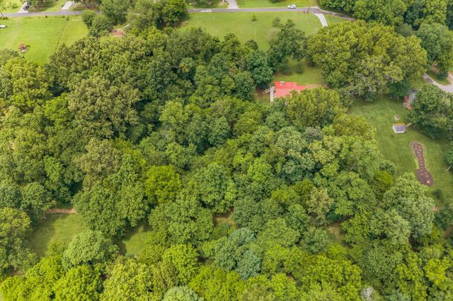 830 Hadley Rd, Clarksville, TN 37042