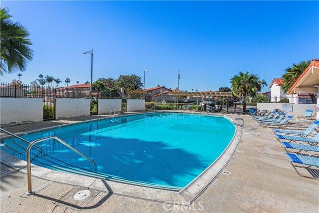 568 El Cabrillo, Placentia, CA 92870
